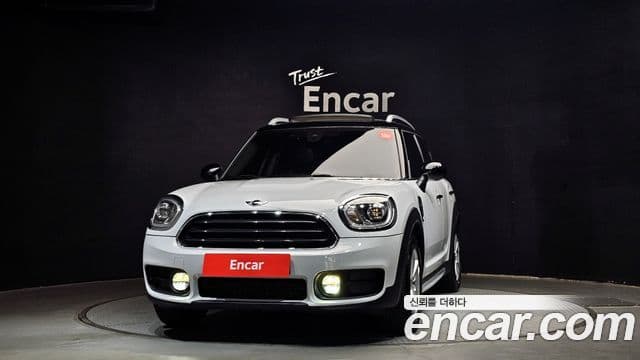 Mini Cooper D Countryman 2세대, 2017 3