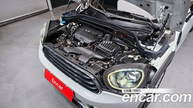 Mini Cooper D Countryman 2세대, 2017 6