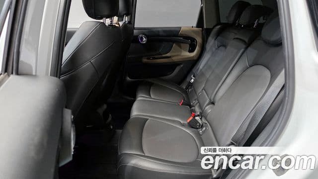 Mini Cooper D Countryman 2세대, 2017 12