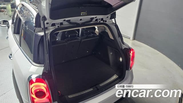 Mini Cooper D Countryman 2세대, 2017 20