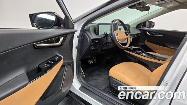 Kia EV6 Earth, 2023 11