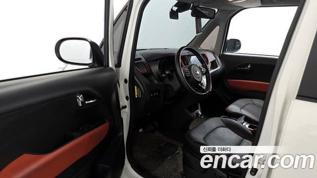 Kia The / новый New Ray Signature, 2021 10