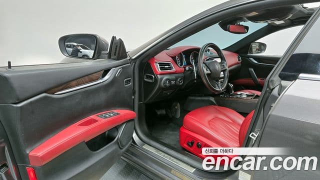 Maserati 기블리 3세대, 2017 11