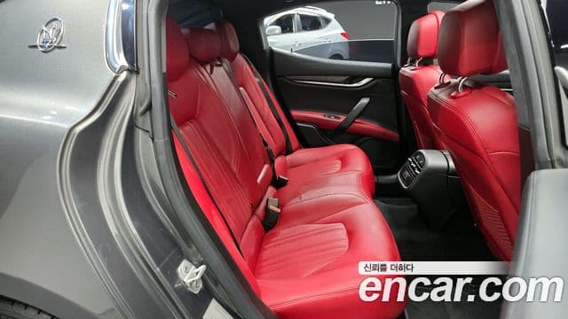 Maserati 기블리 3세대, 2017 12