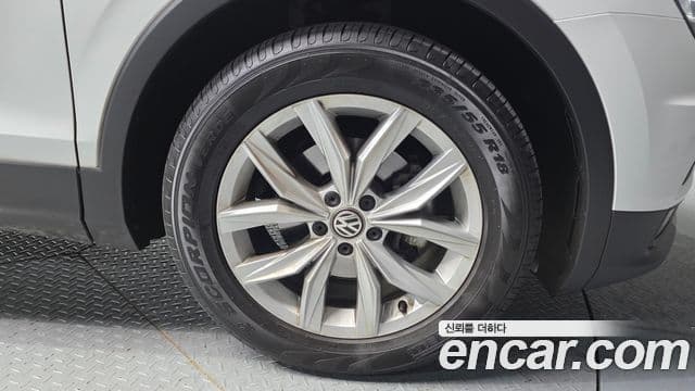 Volkswagen Tiguan 2세대 Premium, 2020 все фото