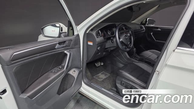 Volkswagen Tiguan 2세대 Premium, 2020 10