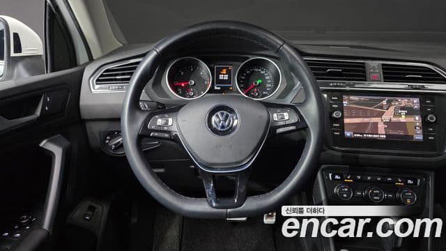Volkswagen Tiguan 2세대 Premium, 2020 13