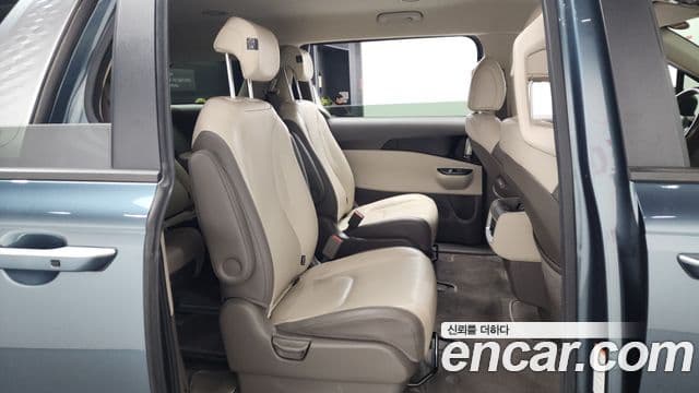 Kia Carnival 4세대 Prestige, 2021 12