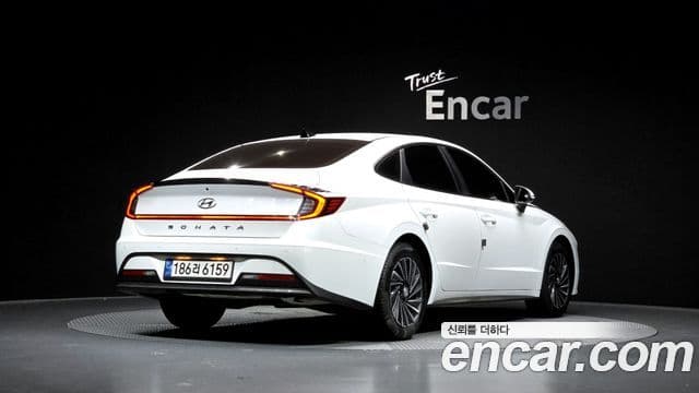 Hyundai Sonata гибрид (DN8) Premium Plus, 2022 2