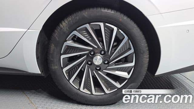 Hyundai Sonata гибрид (DN8) Premium Plus, 2022 все фото