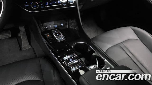 Hyundai Sonata гибрид (DN8) Premium Plus, 2022 9