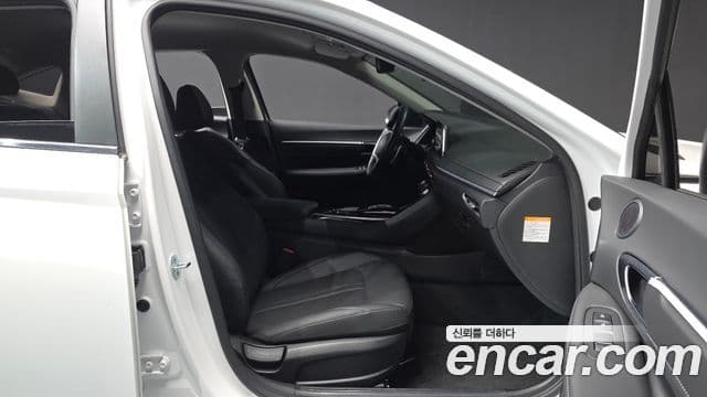 Hyundai Sonata гибрид (DN8) Premium Plus, 2022 11