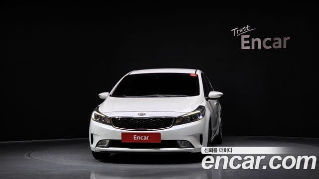 Kia The / новый New K3 Style, 2018 3