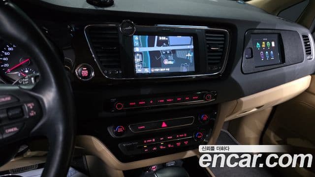 Kia The / новый New Carnival VIP, 2019 14