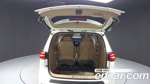 Kia The / новый New Carnival VIP, 2019 20