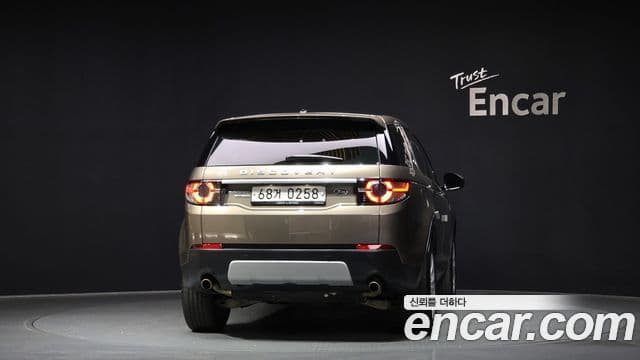 Land Rover Discovery Sport Luxury, 2016 4
