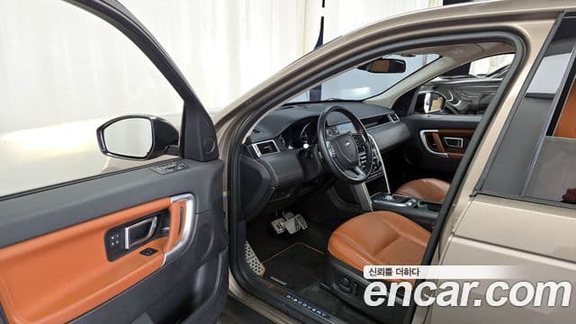 Land Rover Discovery Sport Luxury, 2016 10