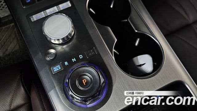 Genesis GV70, 2025 9