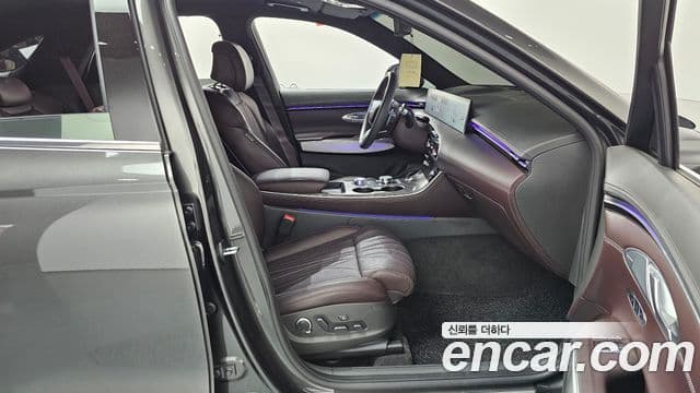 Genesis GV70, 2025 11