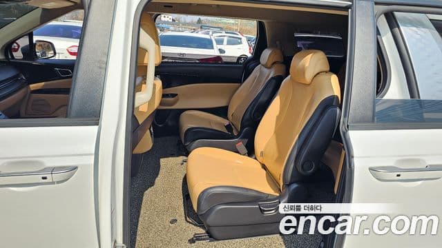 Kia Carnival 4세대 Prestige, 2021 11