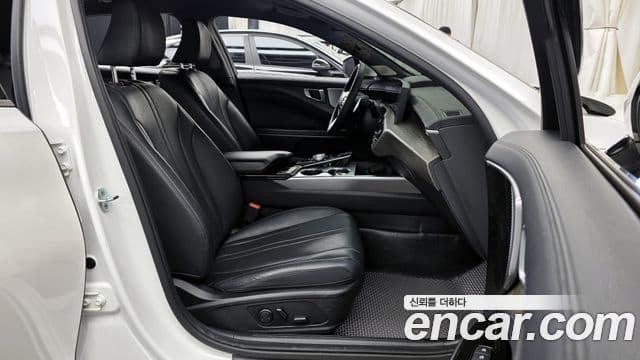 Kia K8 Trendy(таксомоторный тип), 2022 11