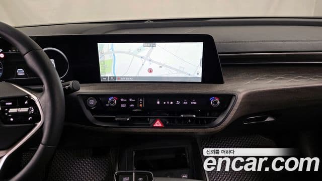 Kia K8 Trendy(таксомоторный тип), 2022 14