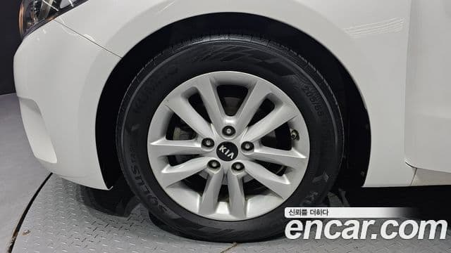 Kia The / новый New K3 Trendy, 2017 все фото