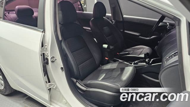 Kia The / новый New K3 Trendy, 2017 11