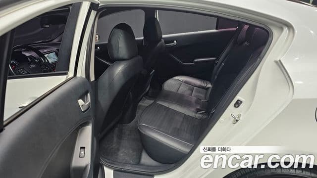 Kia The / новый New K3 Trendy, 2017 13