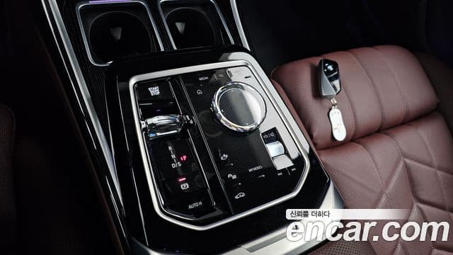BMW 7시리즈 (G70) 740d xDrive M Sport, 2025 9