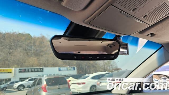 Genesis EQ900 Luxury, 2017 19