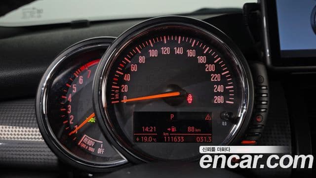 Mini Cooper 3세대, 2014 8