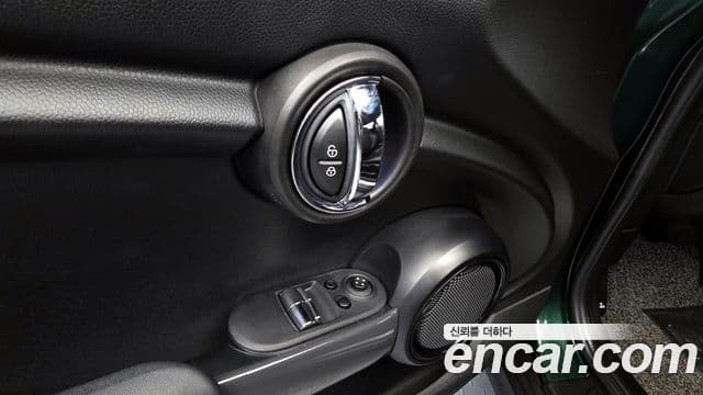 Mini Cooper 3세대, 2014 11