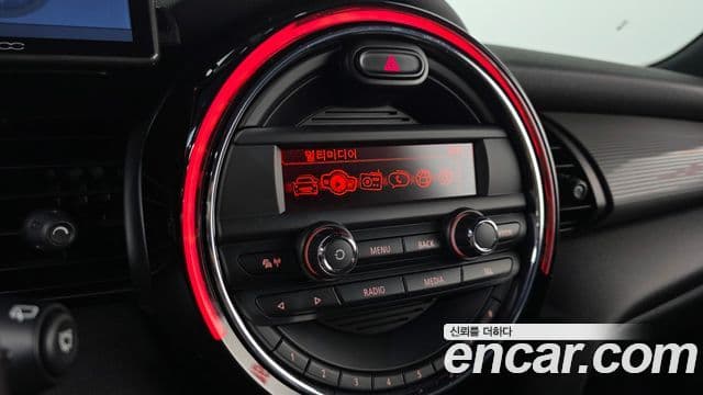 Mini Cooper 3세대, 2014 14