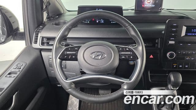 Hyundai Staria Modern, 2023 13