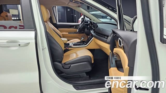 Kia Carnival 4세대 Prestige, 2022 11