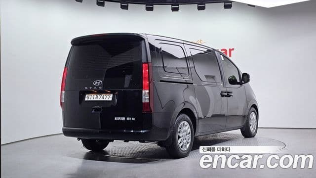 Hyundai Staria Modern, 2023 2