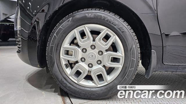 Hyundai Staria Modern, 2023 все фото