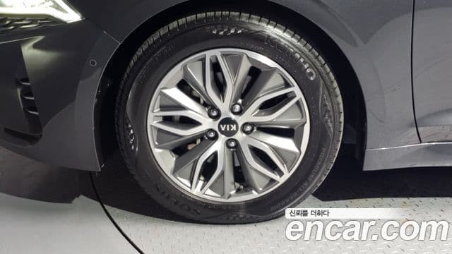 Kia K5 гибрид 3세대 Signature, 2021 все фото