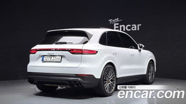 Porsche Cayenne (PO536), 2023 2