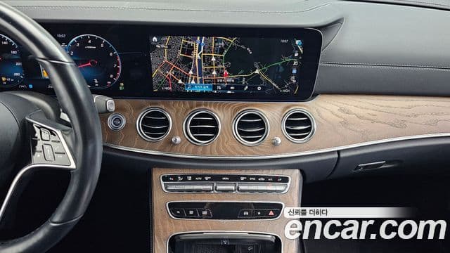 Mercedes-Benz E-класс W213 Exclusive, 2022 14