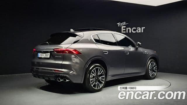 Maserati Grecale 2.0 AWD GT, 2023 2