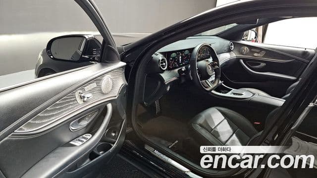 Mercedes-Benz E-класс W213 AMG Line, 2022 10