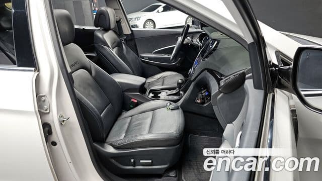 Hyundai Santa Fe DM Exclusive, 2015 10