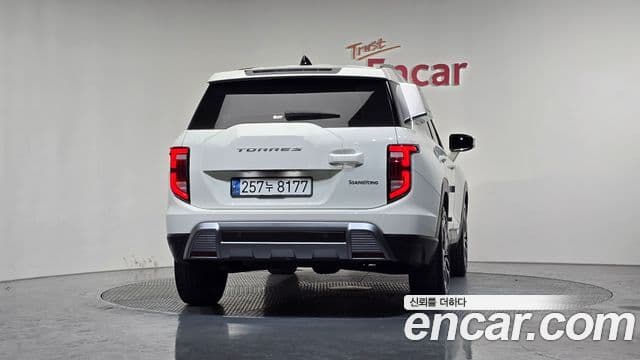 KG모빌리티(SsangYong) Torres T7, 2023 4