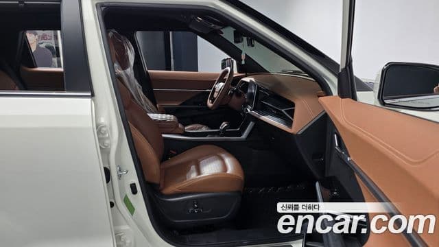 KG모빌리티(SsangYong) Torres T7, 2023 11