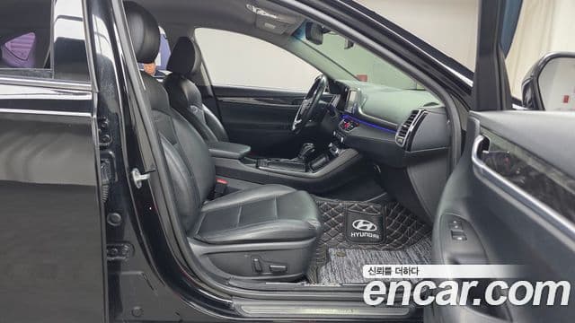 Hyundai Grandeur IG 3.0 LPi Modern Basic (арендный автомобиль), 2018 11