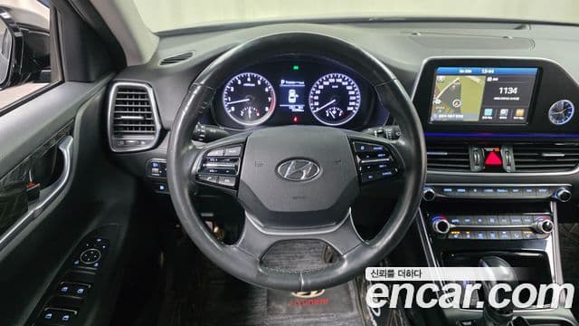 Hyundai Grandeur IG 3.0 LPi Modern Basic (арендный автомобиль), 2018 13