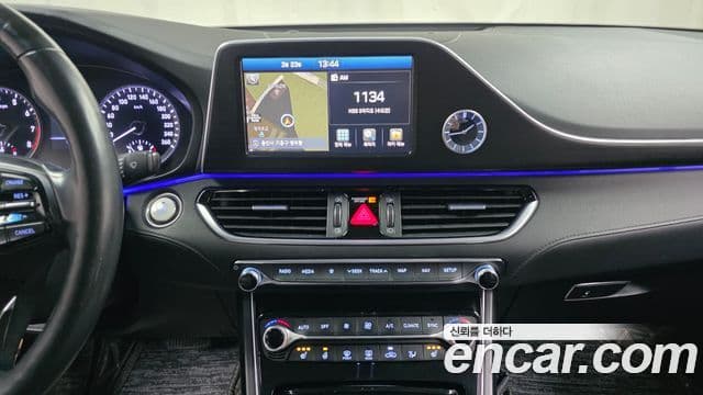 Hyundai Grandeur IG 3.0 LPi Modern Basic (арендный автомобиль), 2018 14