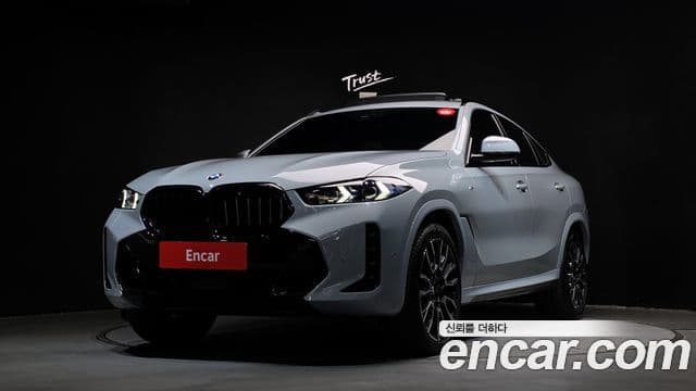 BMW X6 (G06) xDrive40i M Sport, 2025 1